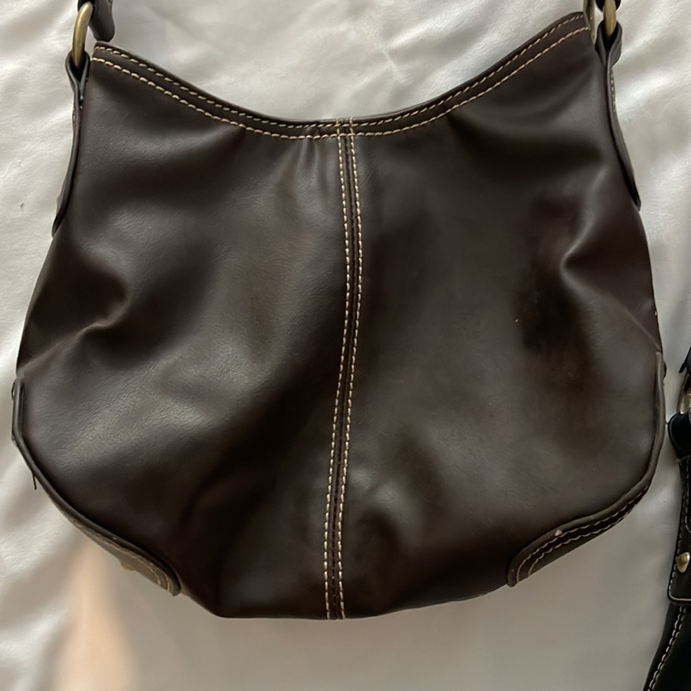 Lot of 2 Tommy Hilfiger shoulder Purses Brown & Black - Picture 2 of 7